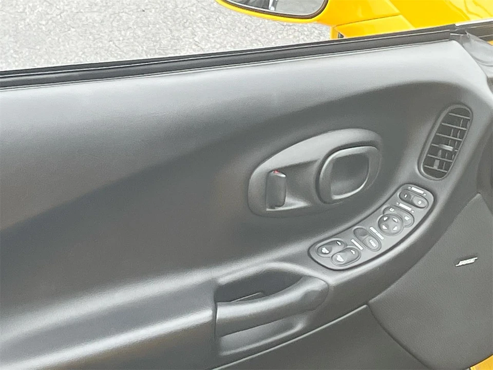 2001 Chevrolet Corvette C5 - Image 16 of 27