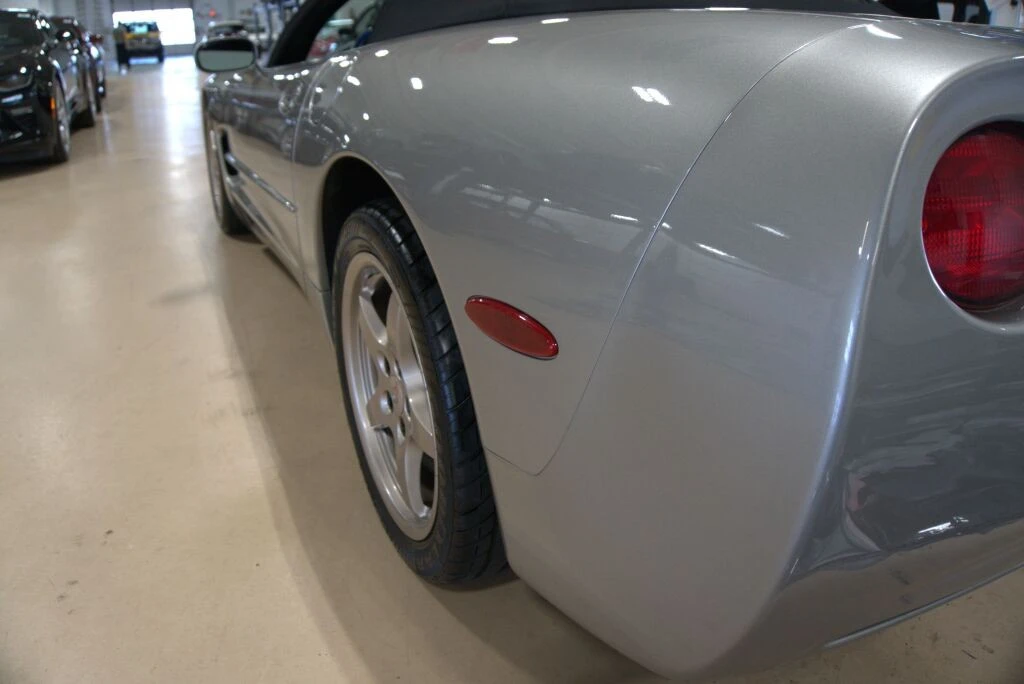 2001 Chevrolet Corvette C5 - Image 18 of 31