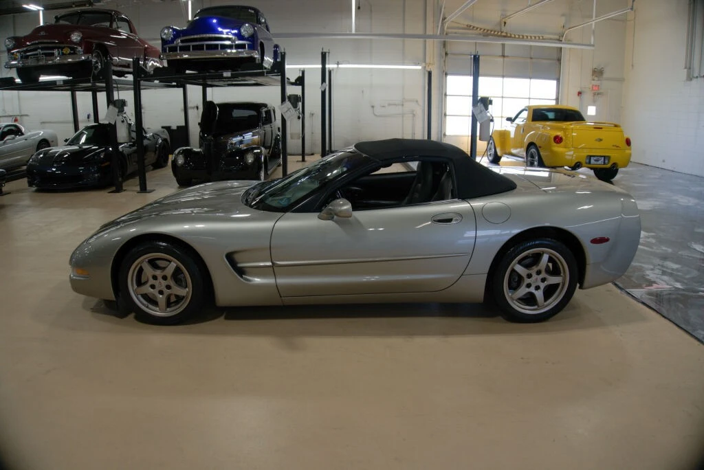 2001 Chevrolet Corvette C5 - Image 2 of 31