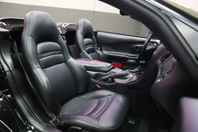 2001 Chevrolet Corvette C5 - Image 12 of 21