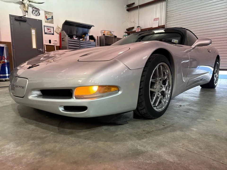 2001 Chevrolet Corvette C5 - Image 3 of 31