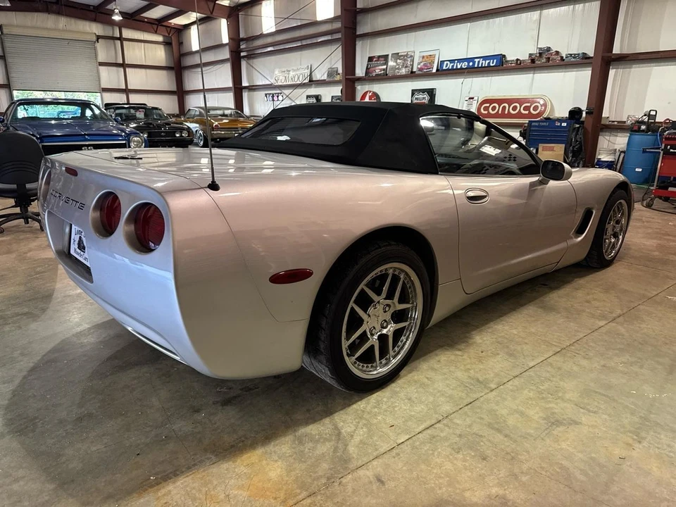 2001 Chevrolet Corvette C5 - Image 15 of 31