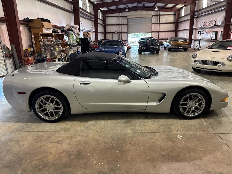 2001 Chevrolet Corvette C5 - Image 12 of 31