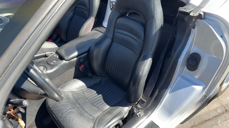 2001 Chevrolet Corvette C5 - Image 18 of 31