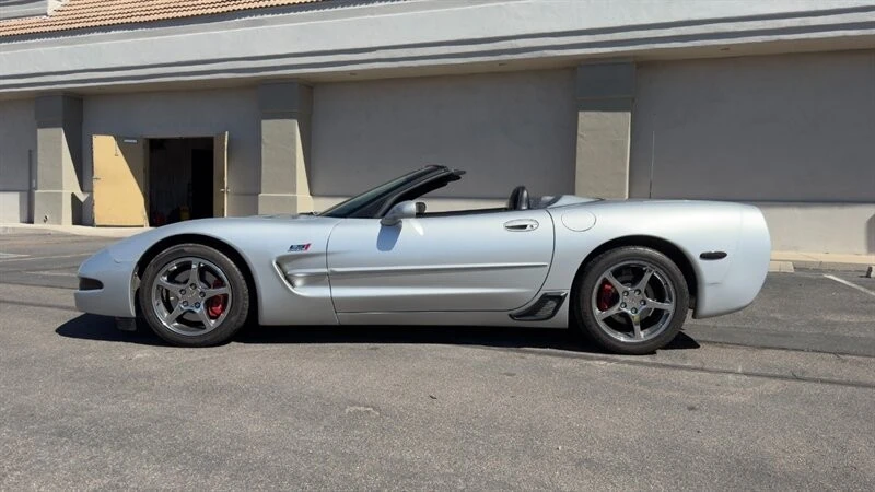2001 Chevrolet Corvette C5 - Image 2 of 31