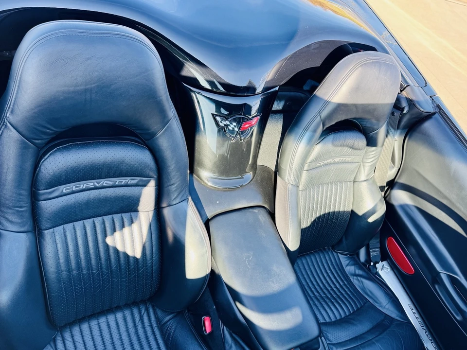 2001 Chevrolet Corvette C5 - Image 8 of 8