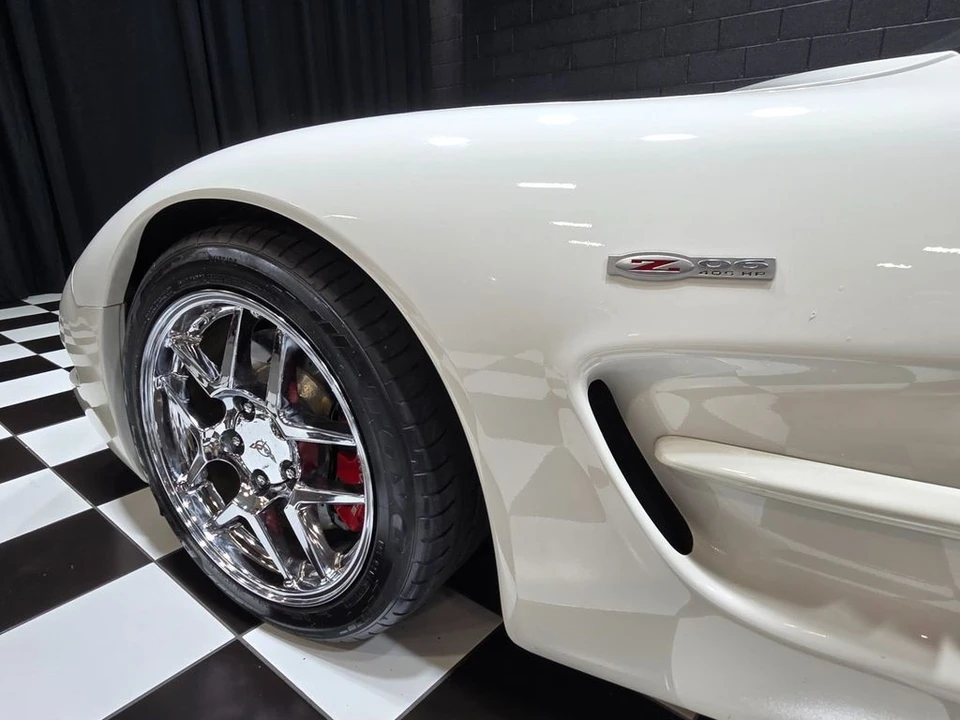 2001 Chevrolet Corvette C5 - Image 7 of 12