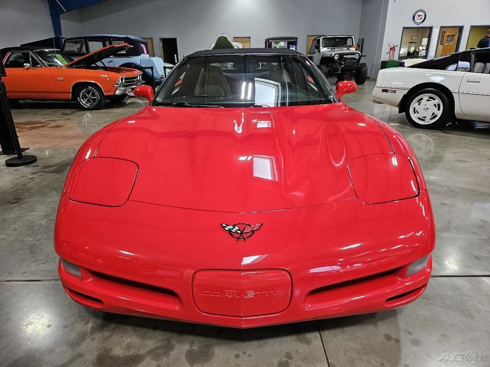 2001 Chevrolet Corvette C5 - Image 2 of 15