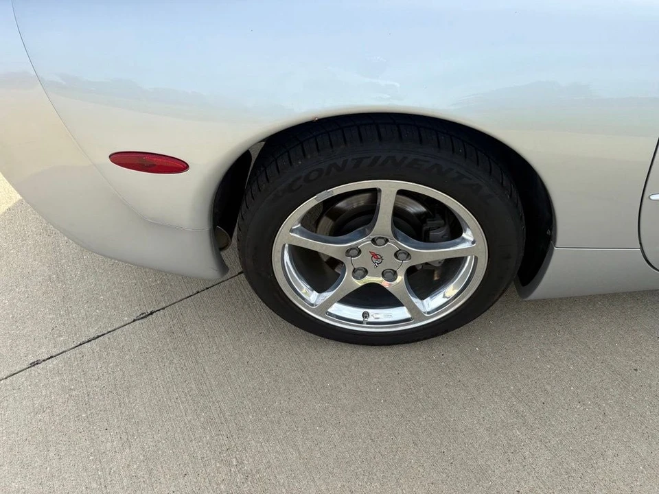 2001 Chevrolet Corvette C5 - Image 26 of 28