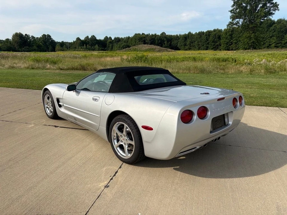 2001 Chevrolet Corvette C5 - Image 4 of 28