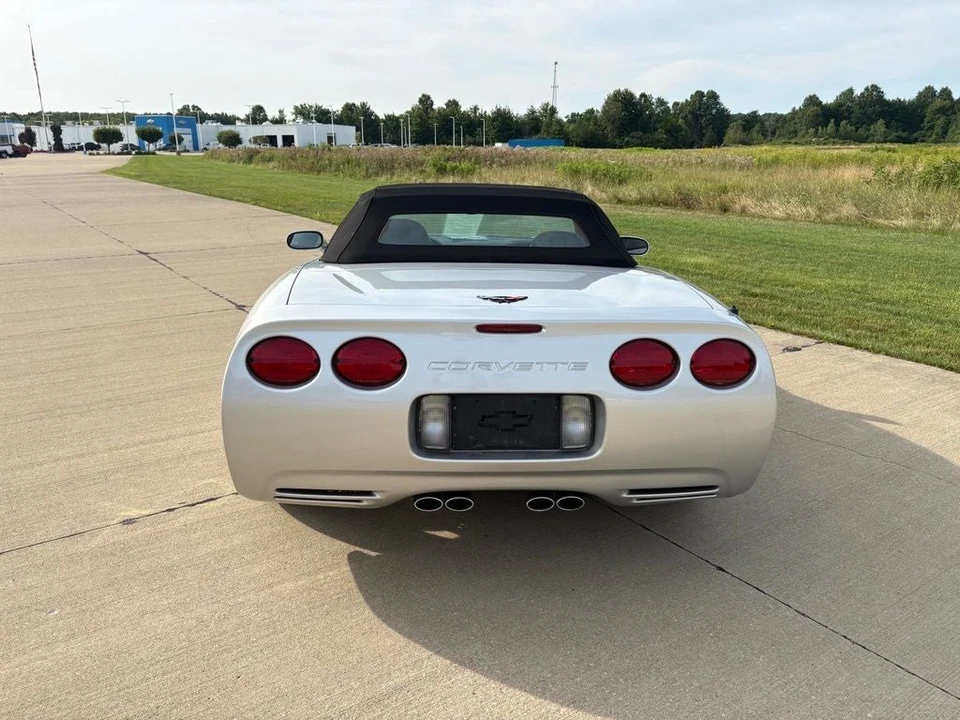 2001 Chevrolet Corvette C5 - Image 5 of 28