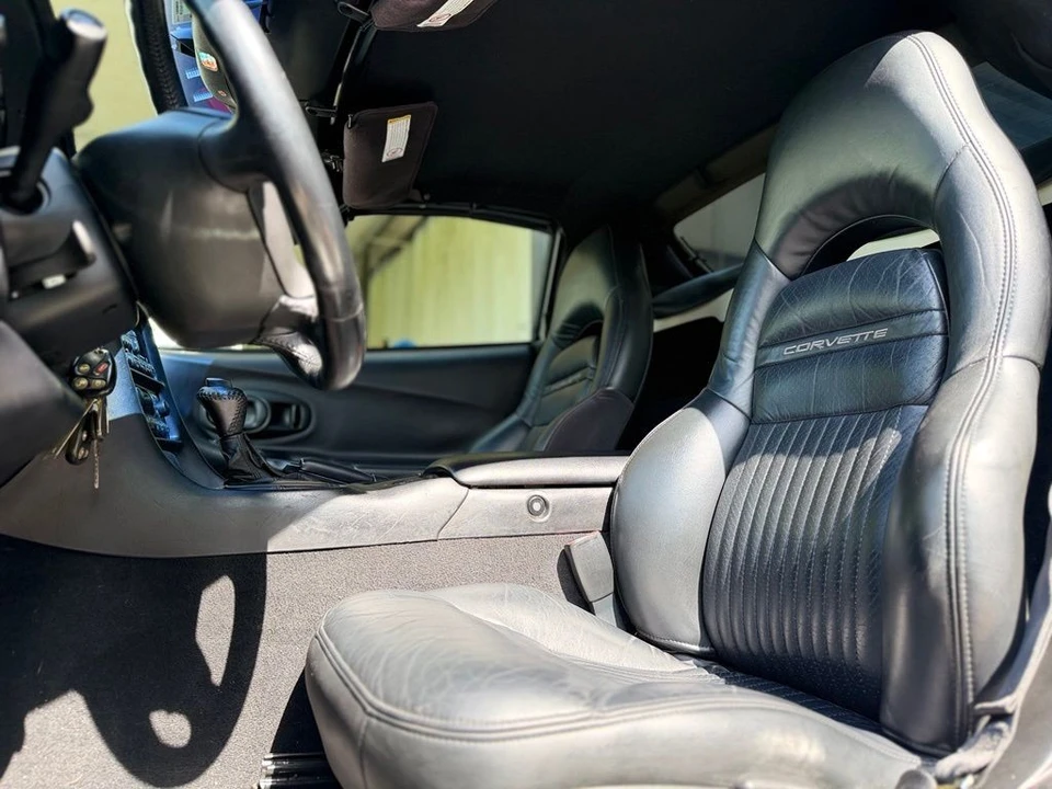 2001 Chevrolet Corvette C5 - Image 23 of 31