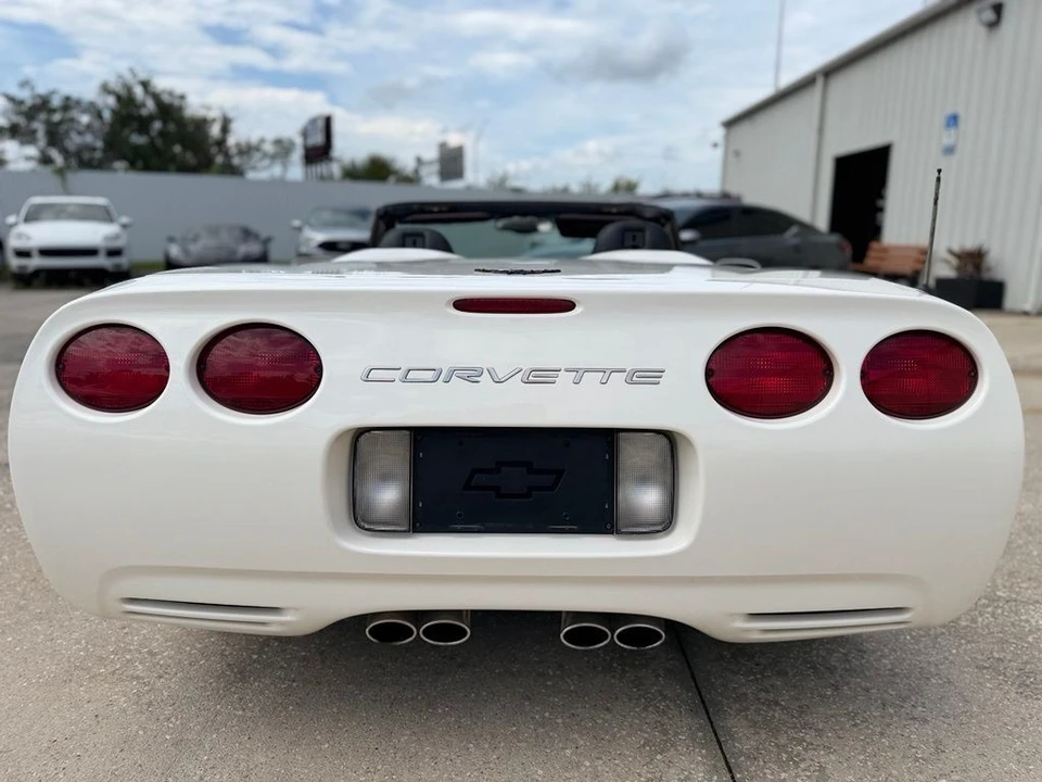 2001 Chevrolet Corvette C5 - Image 16 of 31