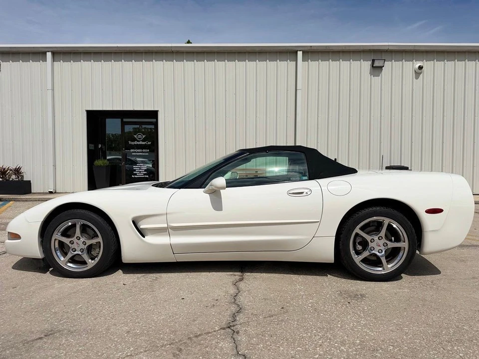 2001 Chevrolet Corvette C5 - Image 2 of 31