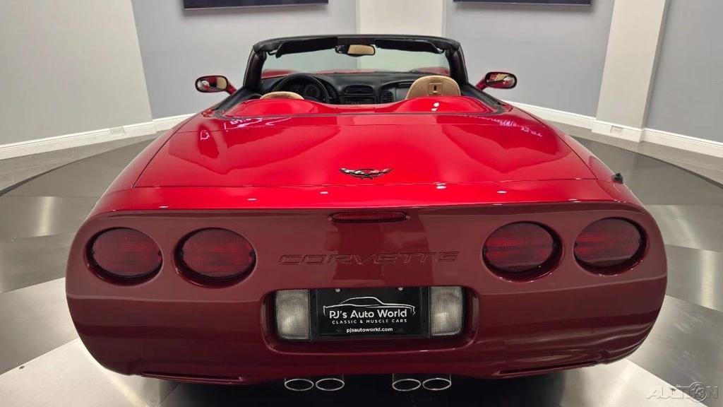 2001 Chevrolet Corvette - Image 20 of 24