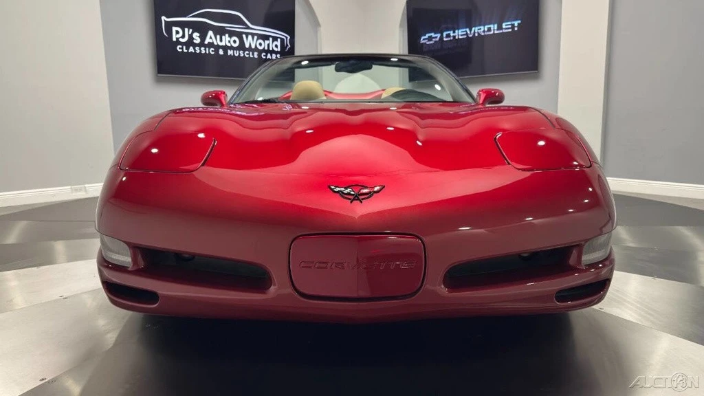 2001 Chevrolet Corvette - Image 10 of 24