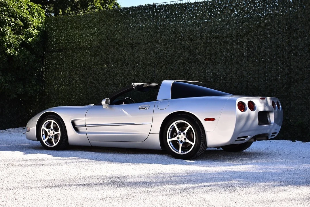 2026 Chevrolet Corvette - Image 18 of 30