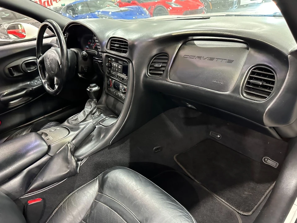 2001 Chevrolet Corvette C5 - Image 10 of 11