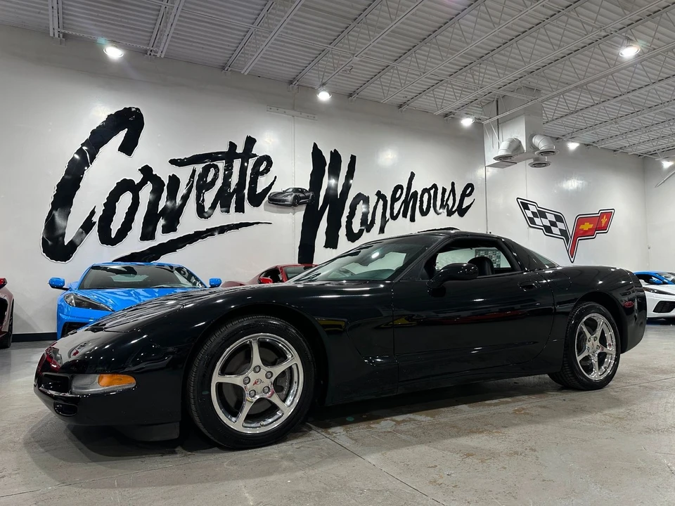 2001 Chevrolet Corvette C5 - Image 17 of 21