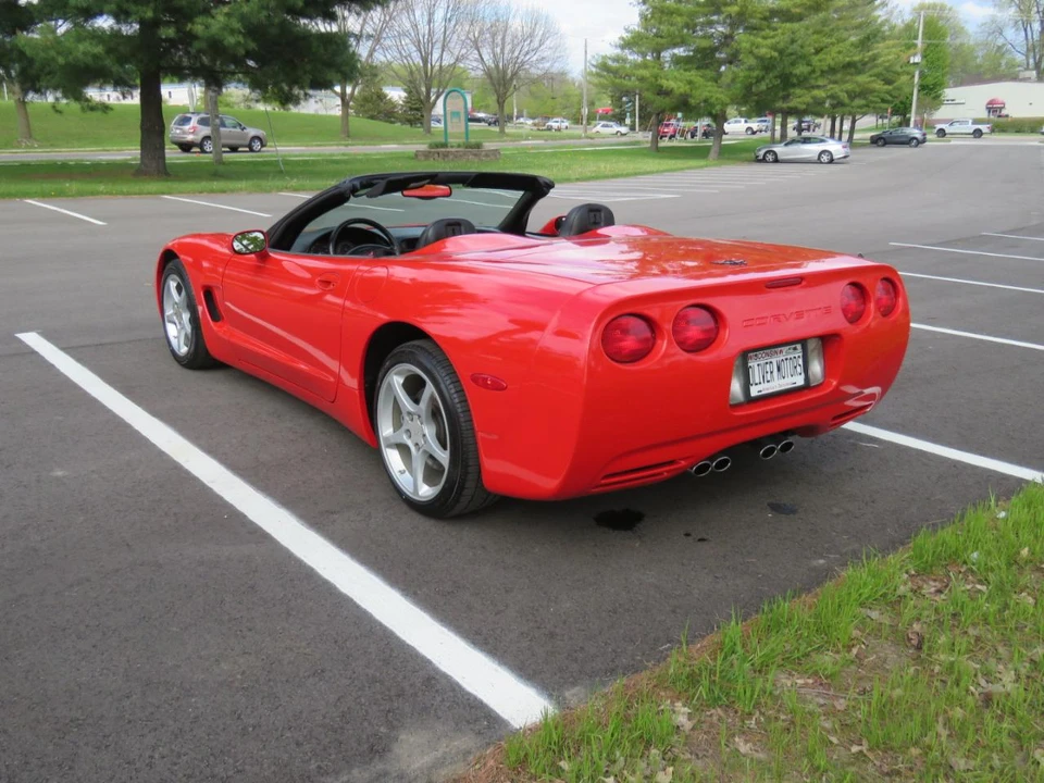 2001 Chevrolet Corvette C5 - Image 28 of 31