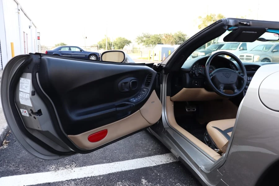 2001 Chevrolet Corvette C5 - Image 13 of 18