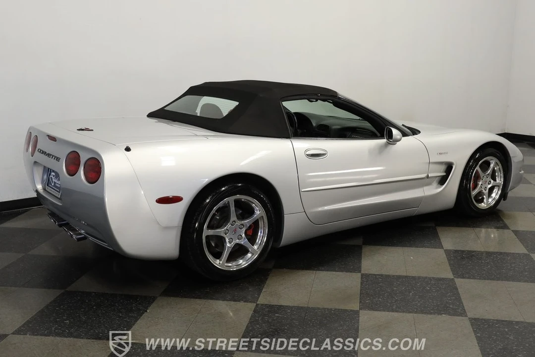 2001 Chevrolet Corvette C5 - Image 12 of 21