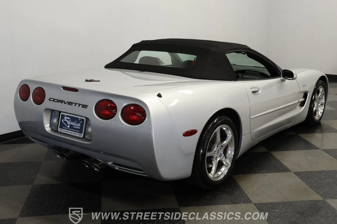 2001 Chevrolet Corvette C5 - Image 11 of 21