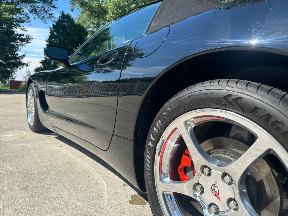 2001 Chevrolet Corvette C5 - Image 25 of 31