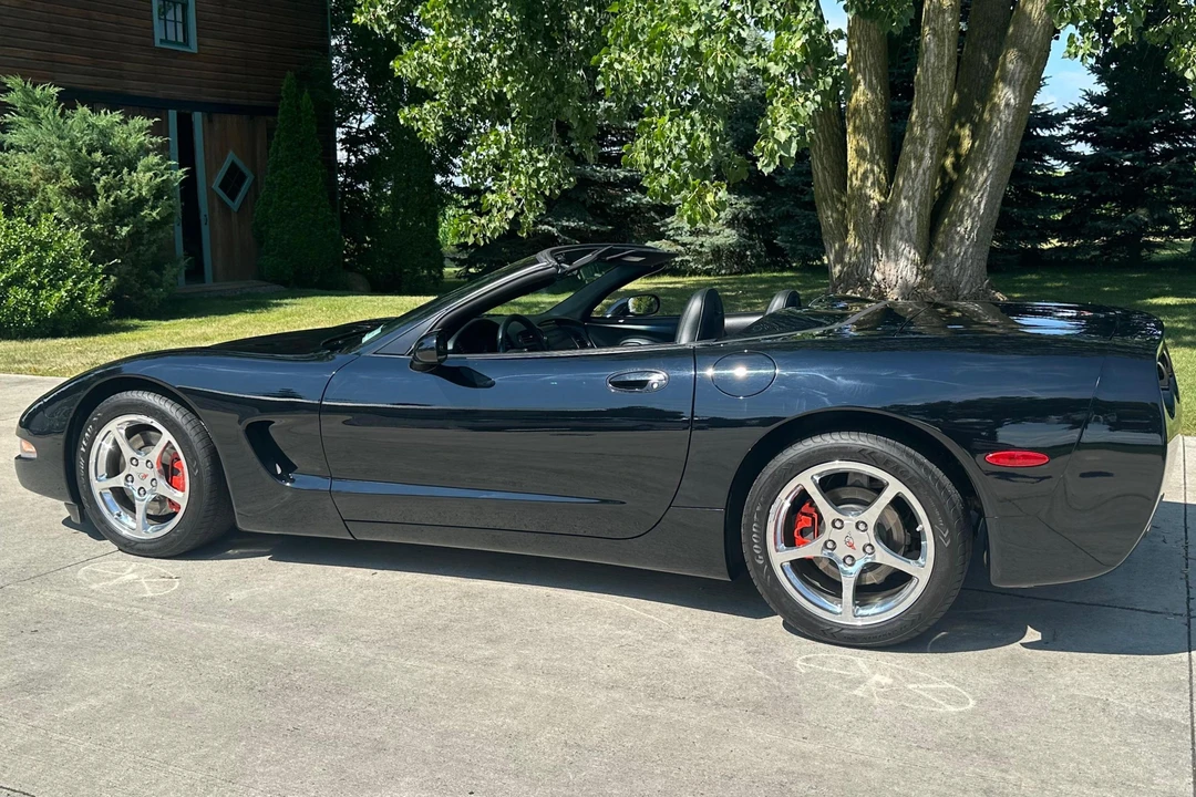 2001 Chevrolet Corvette C5 - Image 3 of 31