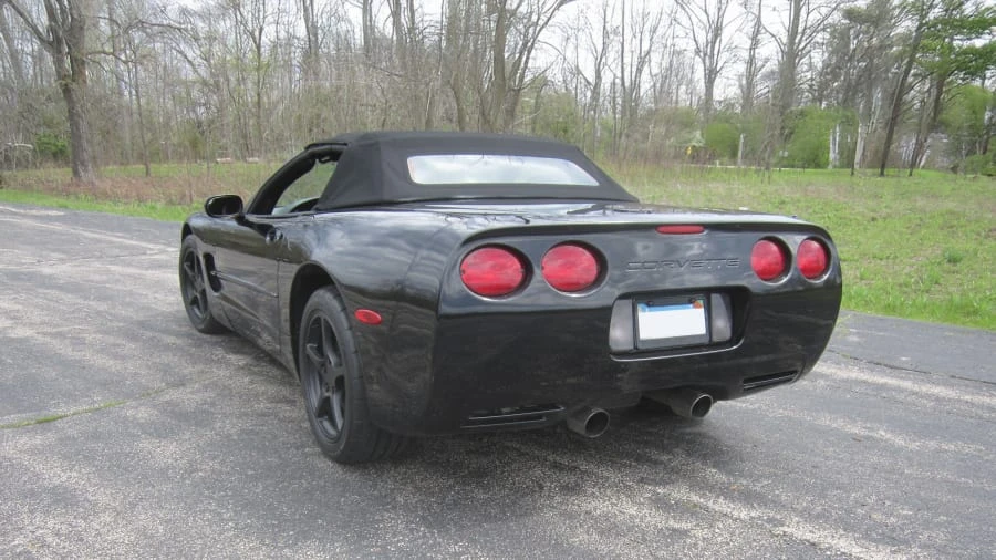 2001 Chevrolet Corvette C5 - Image 18 of 31