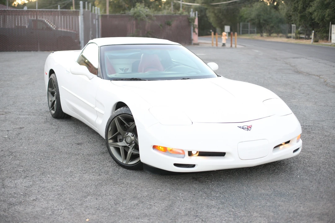 2001 Chevrolet Corvette C5 - Image 4 of 21