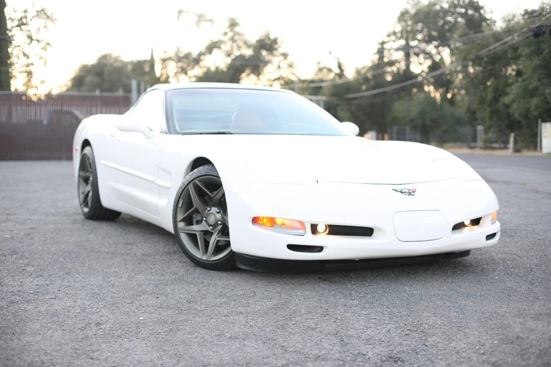 2001 Chevrolet Corvette C5 - Image 5 of 21