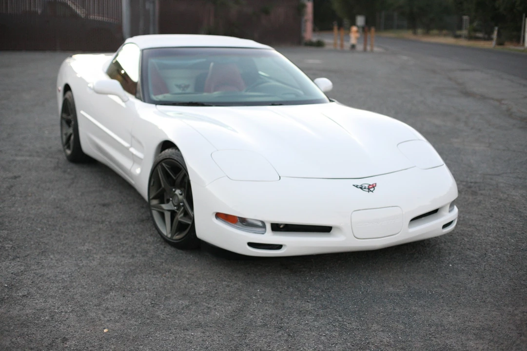 2001 Chevrolet Corvette C5 - Image 16 of 21