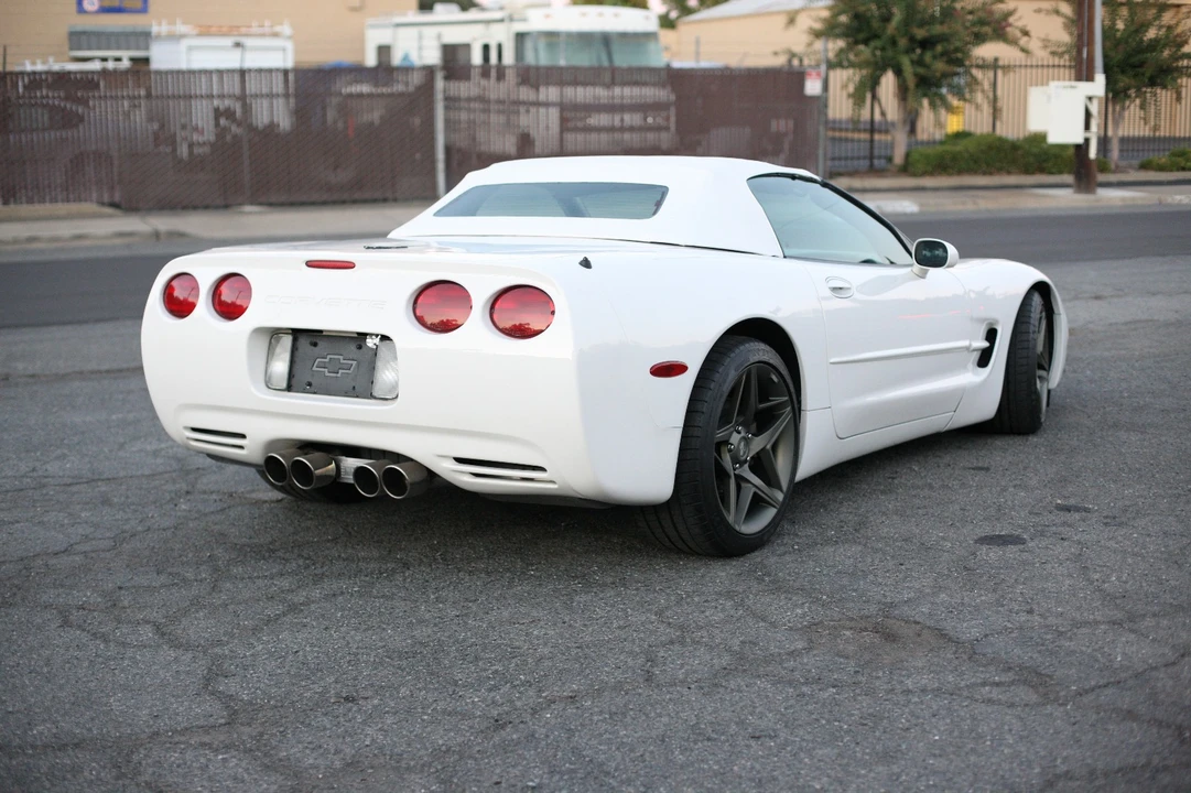 2001 Chevrolet Corvette C5 - Image 11 of 21
