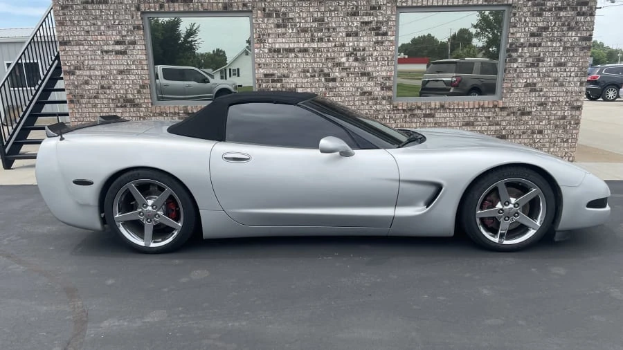2001 Chevrolet Corvette C5 - Image 6 of 9