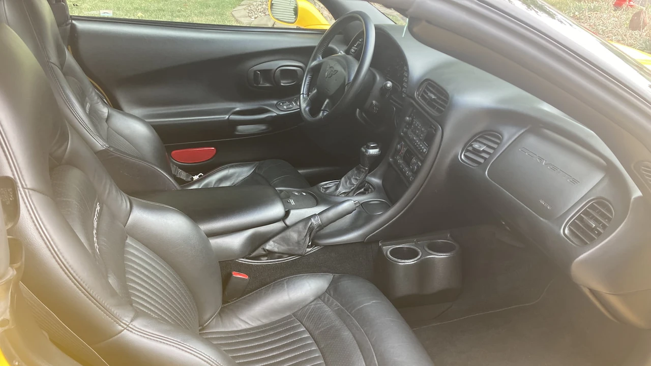 2001 Chevrolet Corvette C5 - Image 4 of 9