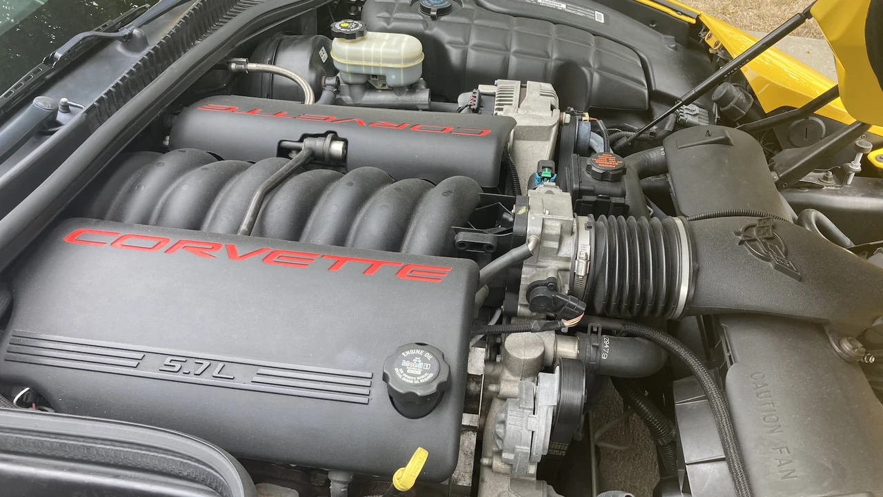 2001 Chevrolet Corvette C5 - Image 5 of 9