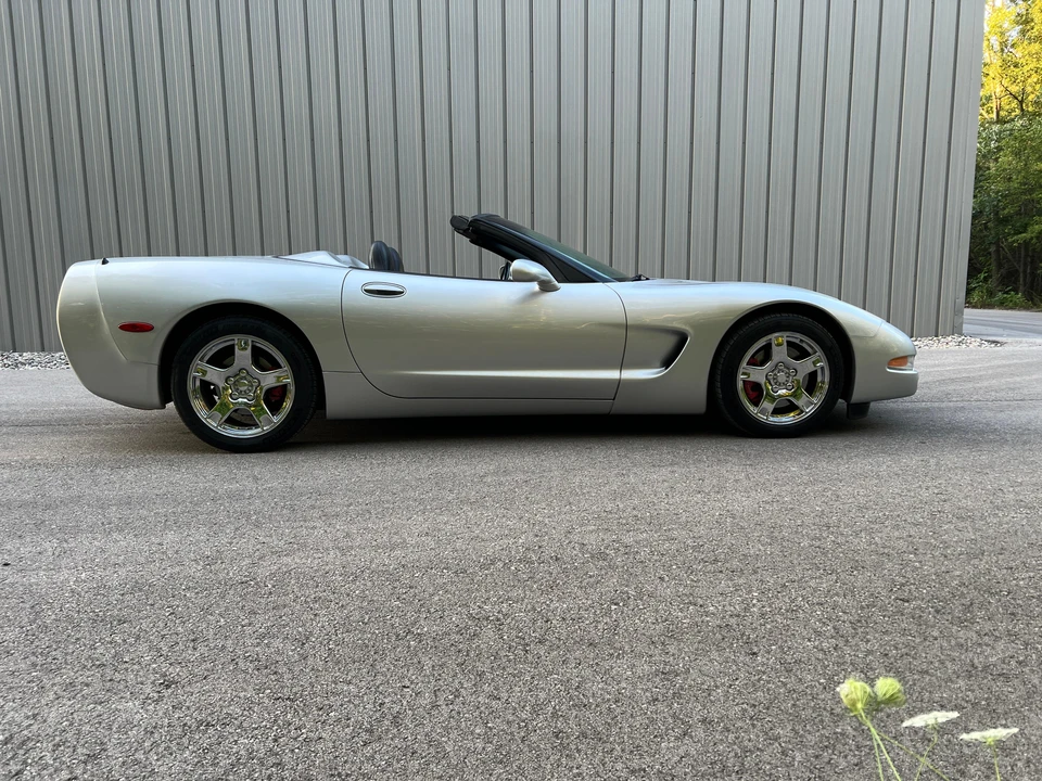 2001 Chevrolet Corvette C5 - Image 10 of 31