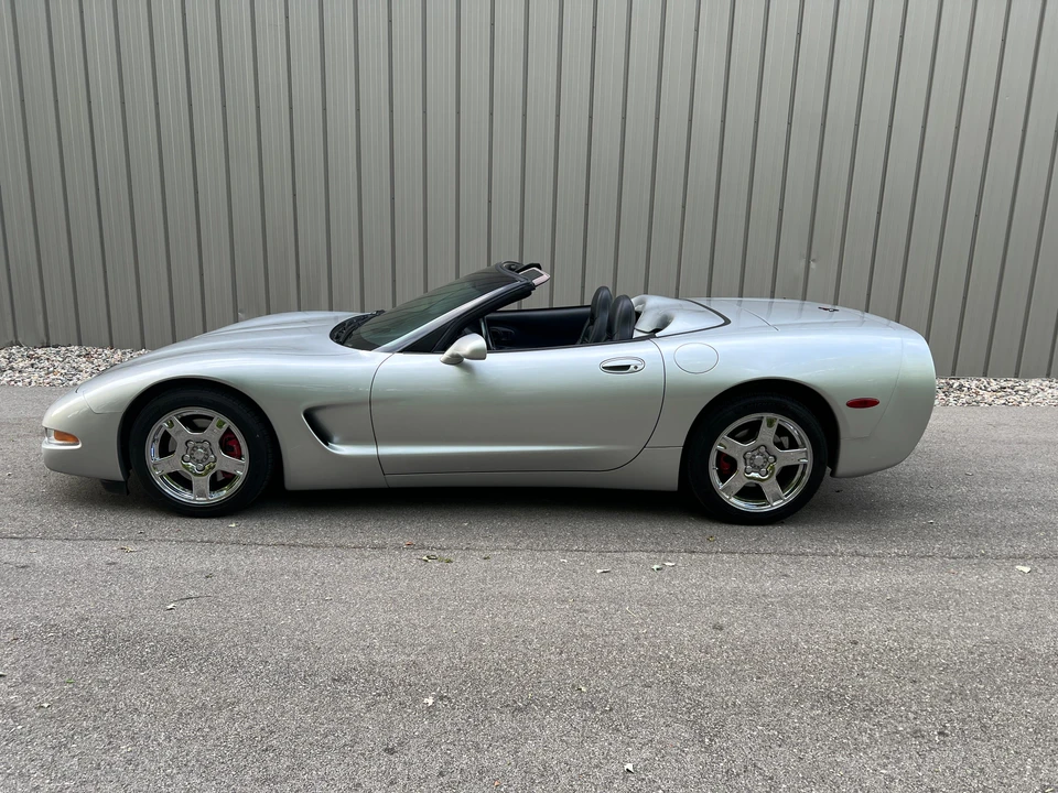 2001 Chevrolet Corvette C5 - Image 8 of 31