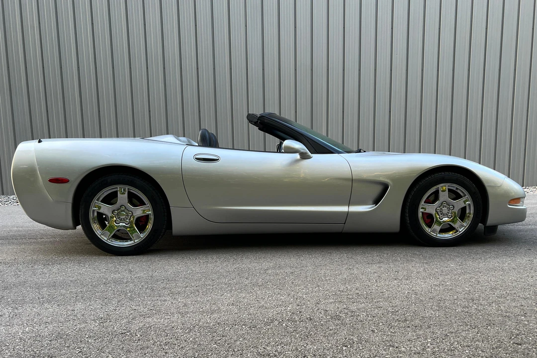 2001 Chevrolet Corvette C5 - Image 3 of 31