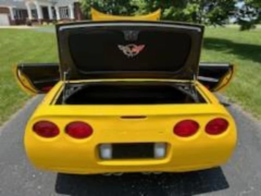 2001 Chevrolet Corvette C5 - Image 5 of 11