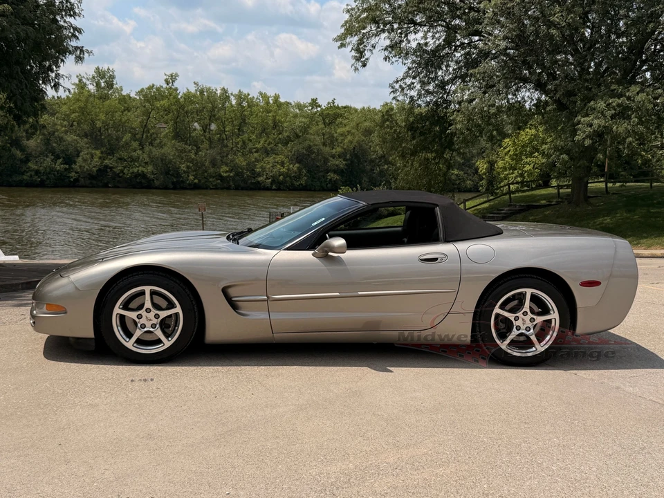 2001 Chevrolet Corvette C5 - Image 8 of 31
