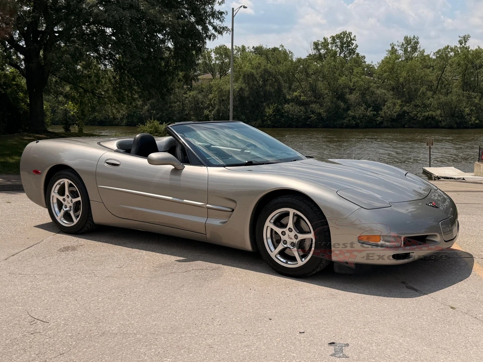 2001 Chevrolet Corvette C5 - Image 22 of 31