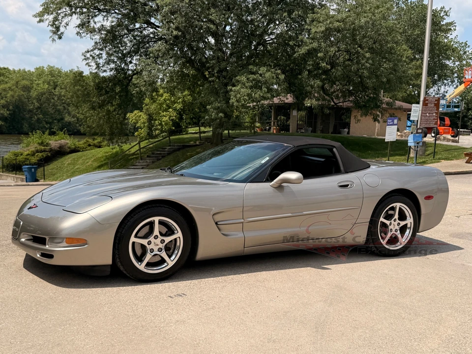 2001 Chevrolet Corvette C5 - Image 2 of 31