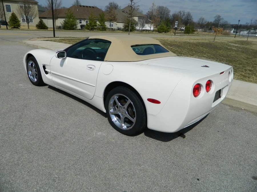2001 Chevrolet Corvette C5 - Image 3 of 7