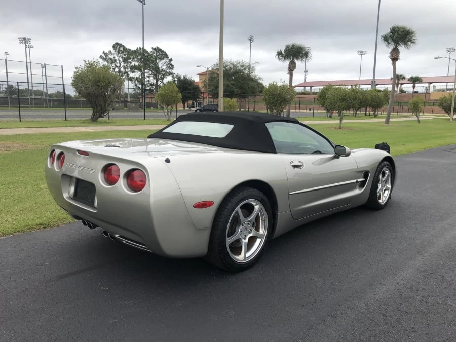 2001 Chevrolet Corvette C5 - Image 3 of 10