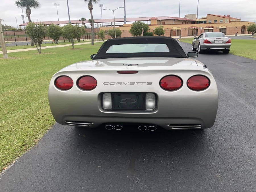 2001 Chevrolet Corvette C5 - Image 8 of 10
