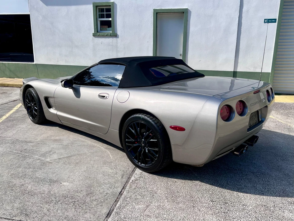 2001 Chevrolet Corvette C5 - Image 19 of 31