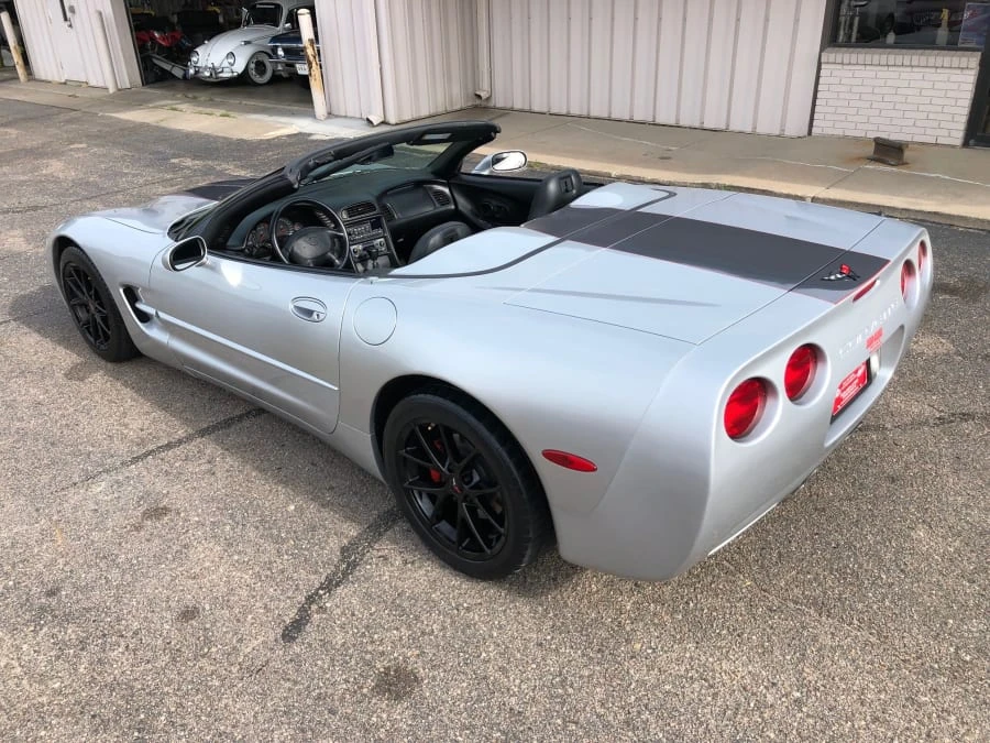 2001 Chevrolet Corvette C5 - Image 9 of 12