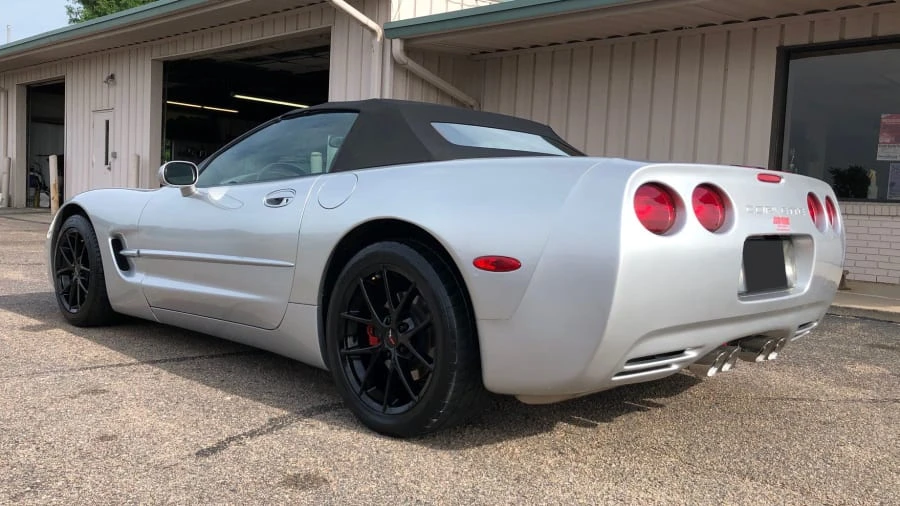 2001 Chevrolet Corvette C5 - Image 3 of 12